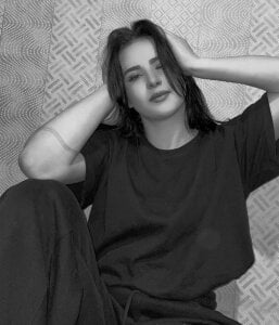 alia_skay Public Gambar 3