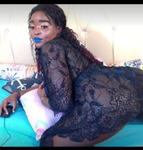 BendOveR0123 Public Pic 4