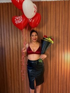 SexyRachel_ Happy valentine´s day ❤️💋  2টি ছবি