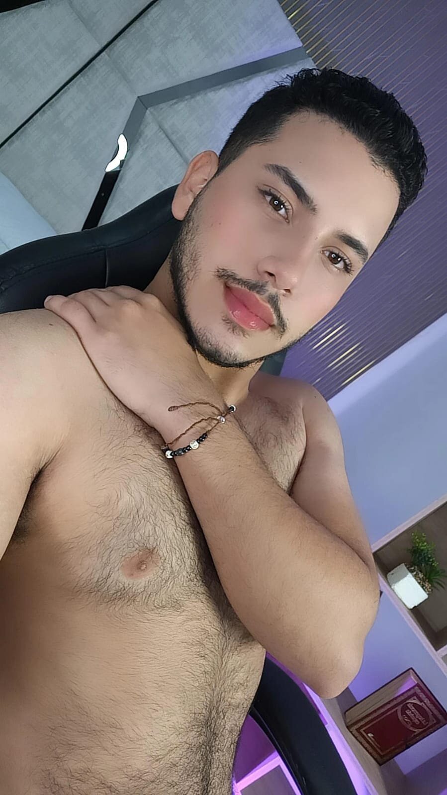 Foto em tendência de Axel_grey_ 6637