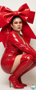 kiraGeiner red latex Pic 3