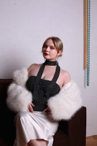 Essie_Fanning: happy new year ♥ ( 9 фото)