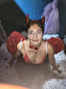 Lily-o Halloween Day 🎃😈 Pic 2