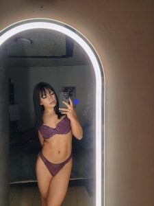 dahnia- 💄💋 Pic