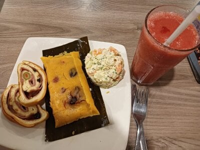 CHIARAJJONESのMY OWN PASSION THE MUSIC !の 2枚の写真