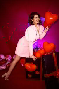 TaylorMyst Wanna be my Valentine? Pic 4