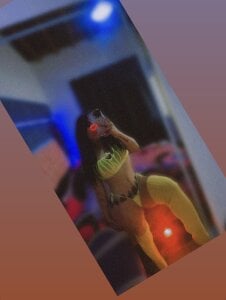 Jessyferrary Public Pic 3