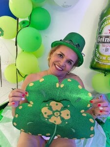 charlotte_milf30 Public Immagine  5