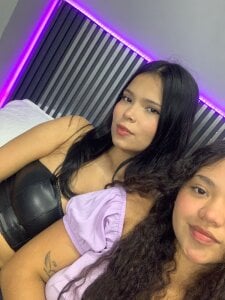 Abby_And_CelestSensual Girl图片 2