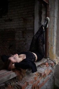 Moon13152 castle ruins Pic 6