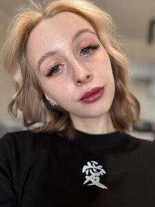 EugeniaEarl Public Hình