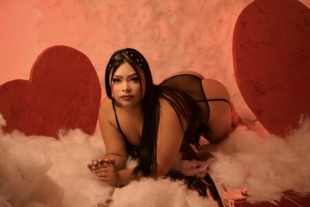 Daisy_Price Happy Valentine's Day, any cupid for me? 💘❤️ Foto 2