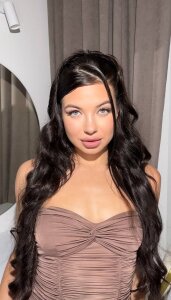 CharletteBleiler Public Pic 2