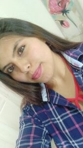 nicole_saenz_ Public Pic 5