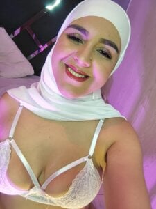 Nahid_Jaziri1 angel face demon mind Pic 6