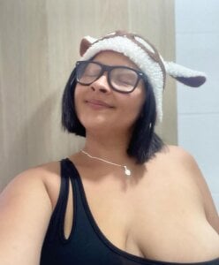 AlisonHalle cute🎀 Pic