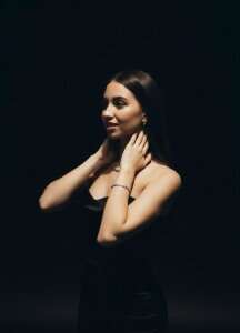 GlendaKindl Public Pic 2