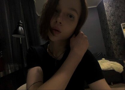 Between Us de MarieHernandez  3 photos