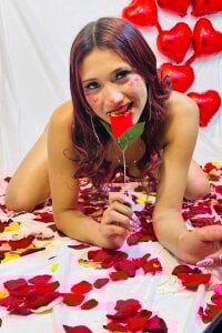 CharlotteSexRs Valentine’s Day tastes better when it’s sinful. 😏🔥 зображення 5