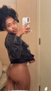 lifeoftt_19xx Mirror selfies 🪞🪩 Εικόνα 9