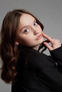 About me de SparkSkarlet  2 photos