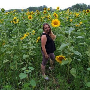 Nicki_Amabel Public Pic 8