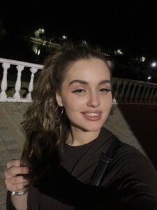 Adelle_Love Public Pic 3