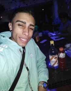 Moreno_HOT_Dotado Public Pic 4