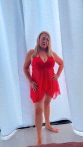 _Hot_Mommy_ ♥ Pic 2