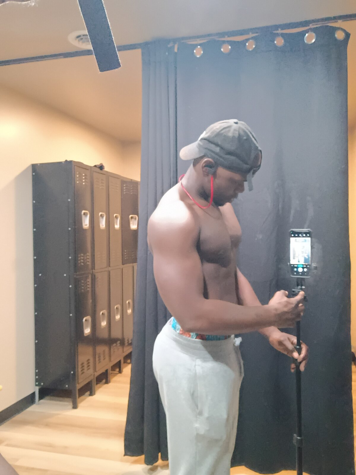 Gym4u2 님의 트렌드 중인 사진  6302개