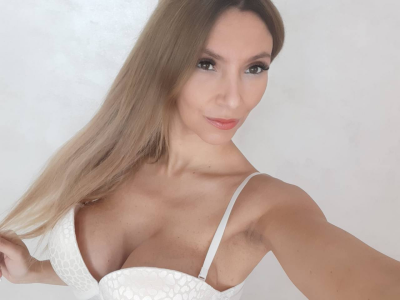 VivianneStein silly me Pic 2