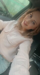 PamelaWet Selfies in my BMW x1 Pic 3