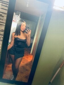 salomeejackson_ Public Billede 3