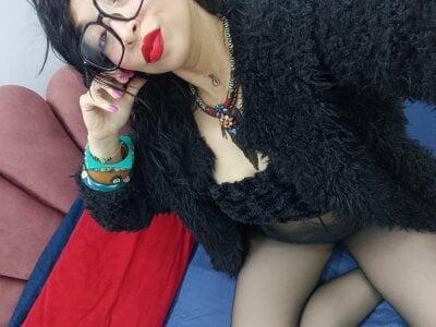 CHIARAJJONESのi Waiting for u in my roomの 5枚の写真