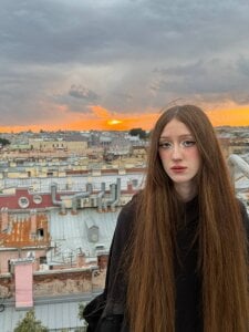 arina_waifu Public Kuva 3