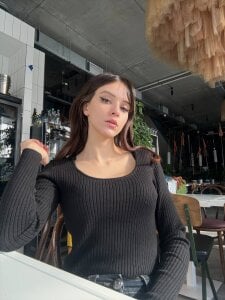 Public de NikaNeko  4 photos