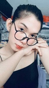 Pretty asian 4 u de HotNathalie6900  photos