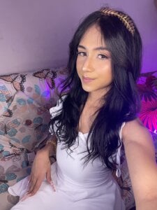 ashley_winhouse Halloween Pic 5