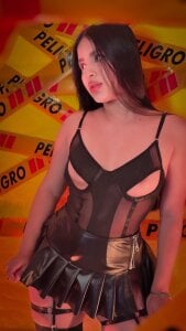 IsabellaHill_🚧Forbidden to resist🚧图片 2