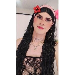 Yara-Atwan-: kiss ( 8 фото)