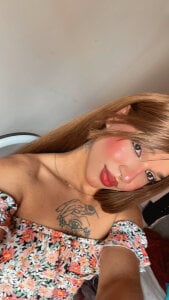 Terra_sunlight Kiss 💋 🍂🌱 Pic 2