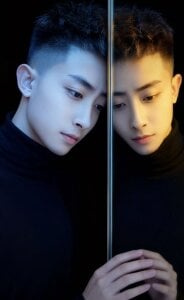 w-lucky Public Poză