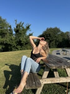 Leylia_Lily Public 사진 4