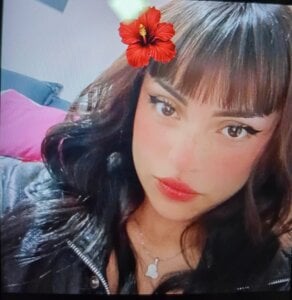 Queen_Rousee Public Pic 2