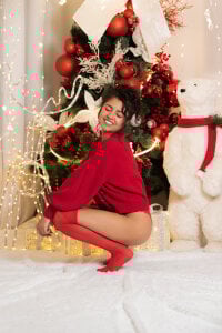 Amareto_ Merry Christmas to everyone! I wish you much love and gifts from the soul Pic