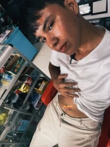 hot-goddess Public Pic