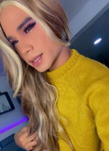 Issabela_latina Public Pic 5