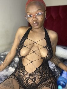 YummyMelanin117 Black Pic 4