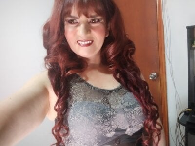 evelynsmithco Get to know me Pic 4