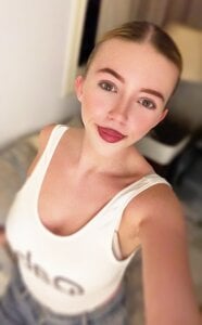 MonaNoirePublic Bild 5